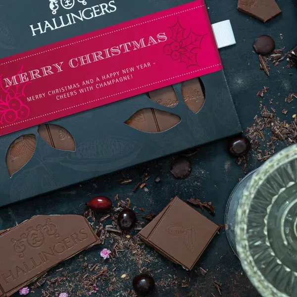 Merry Christmas (Tafel-Karton) - Vollmilch Edel-Schokolade mit Marc de Champagne, handmade (90g)