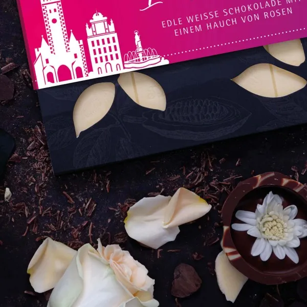 I love Landsberg - Rose (Tafel-Karton) - Weiße Edel-Schokolade mit Rose - handmade (90g)