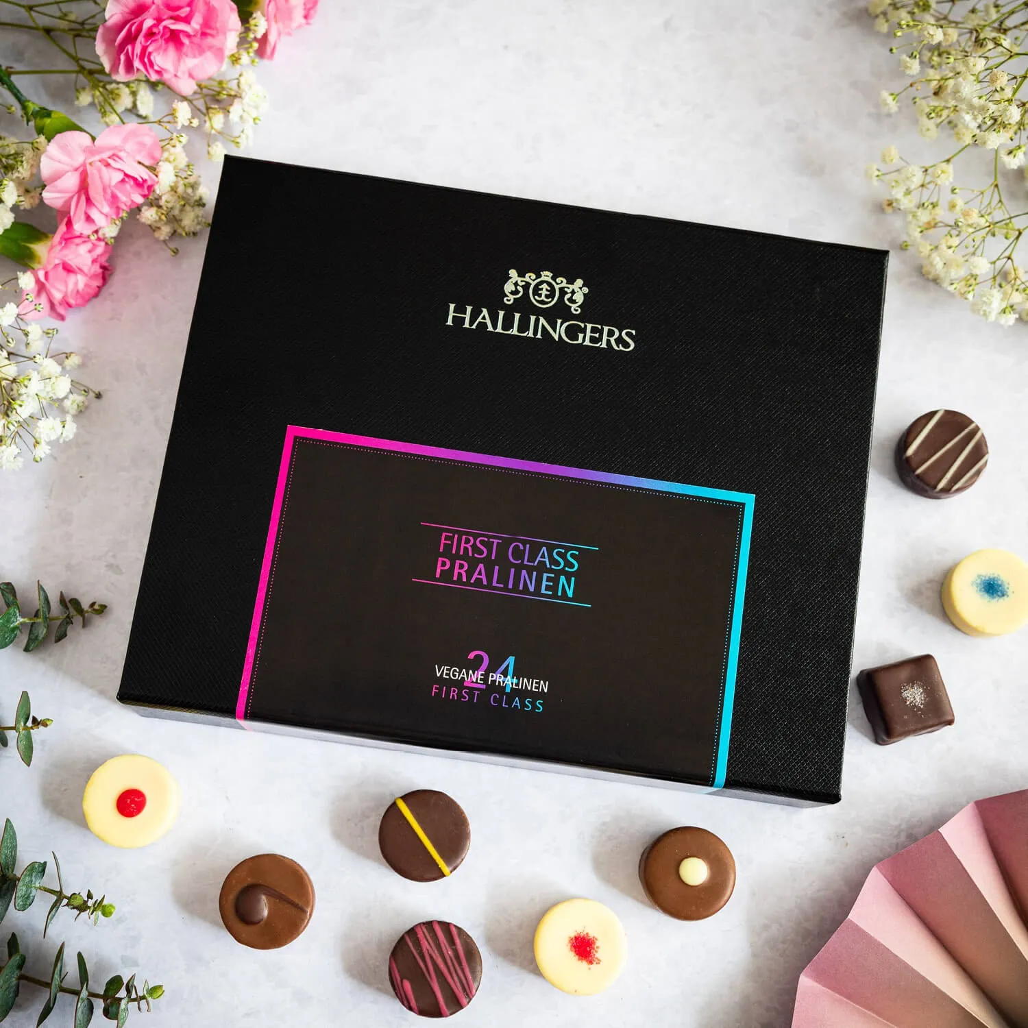 Perfekt als Geschenk, Gruß oder Mitbringsel - da freut sich jeder Veganer! Spitzen Qualität: Premium-Pralinen für anspruchsvolle Genießer.