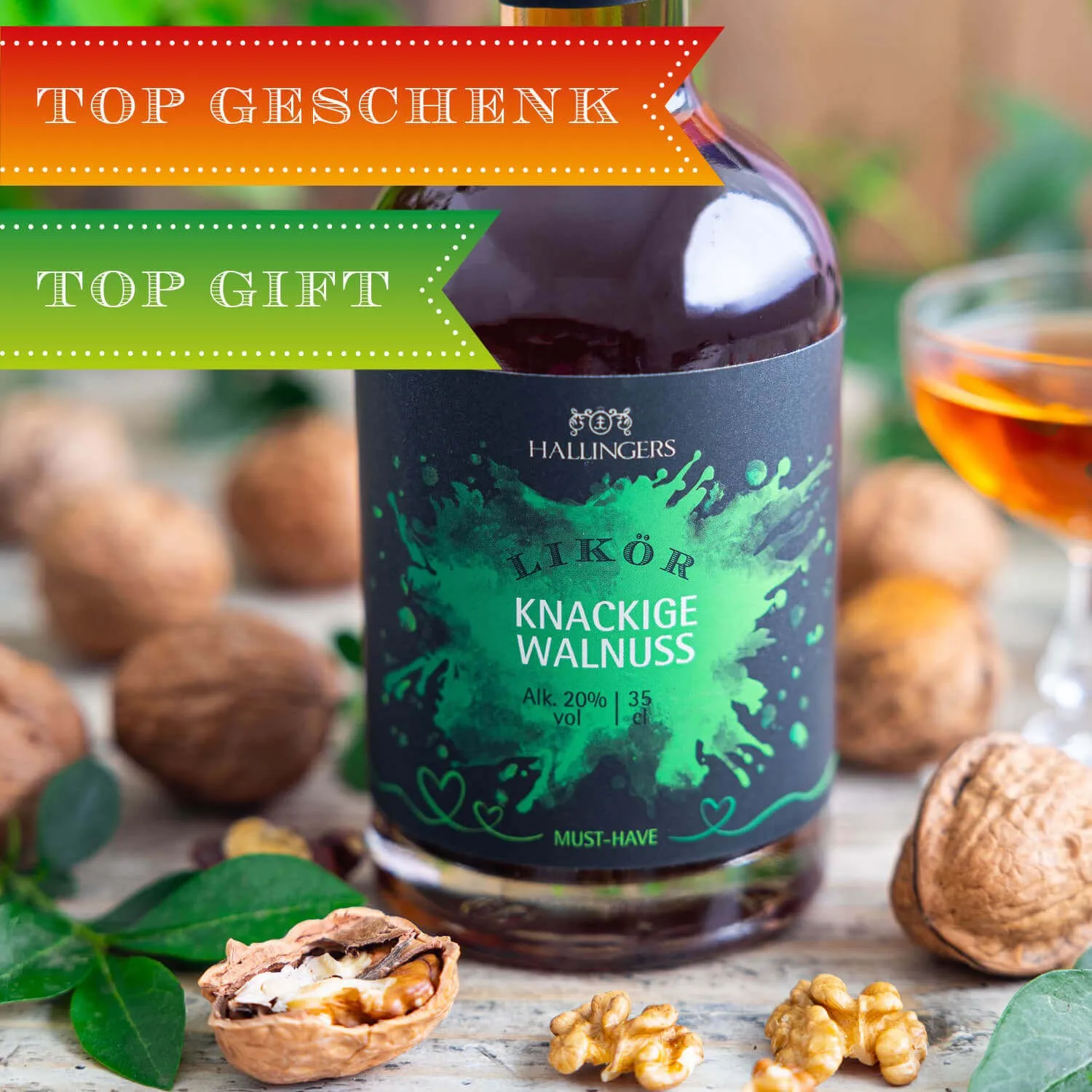 Aus regionalen reifen Walnüssen