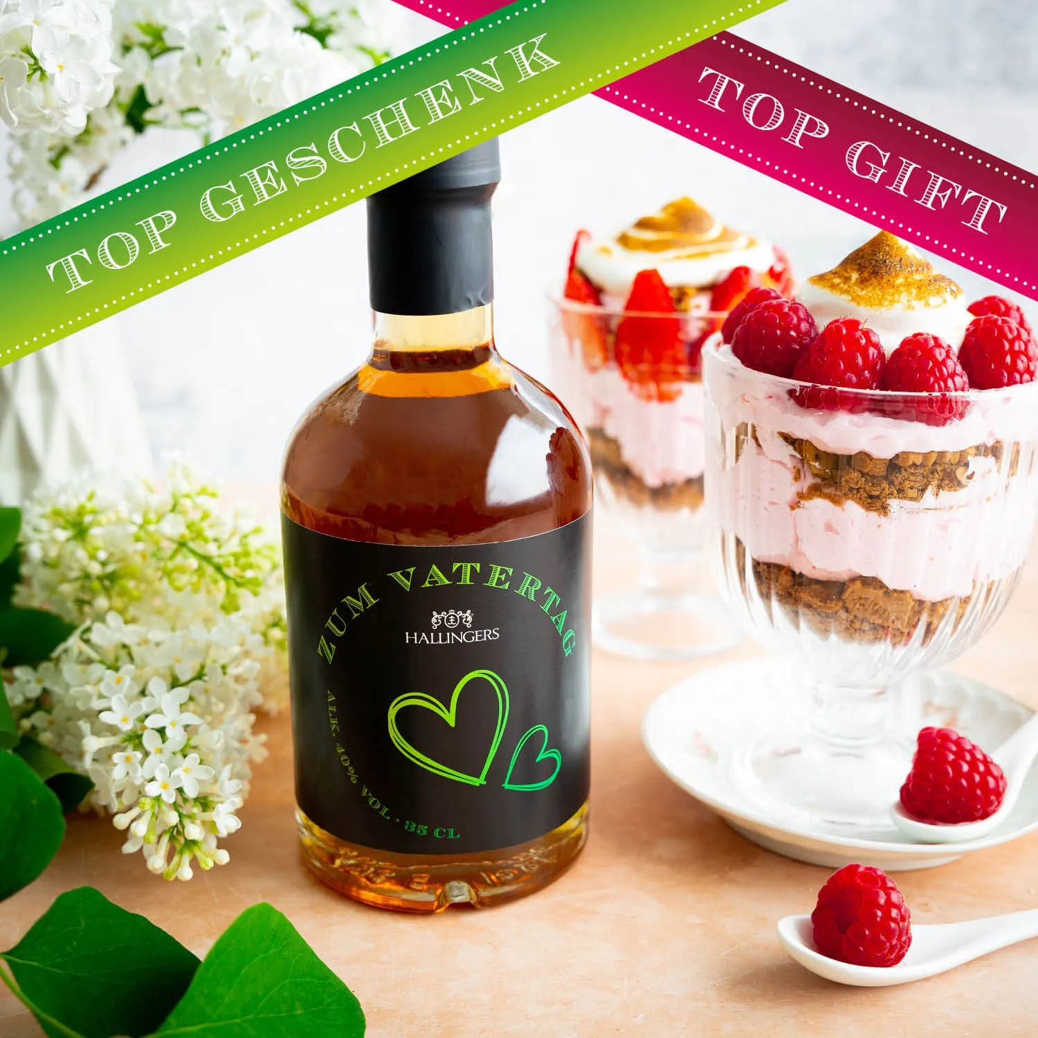 Traditioneller Haselnusslikör, wie nach Omas Rezept.