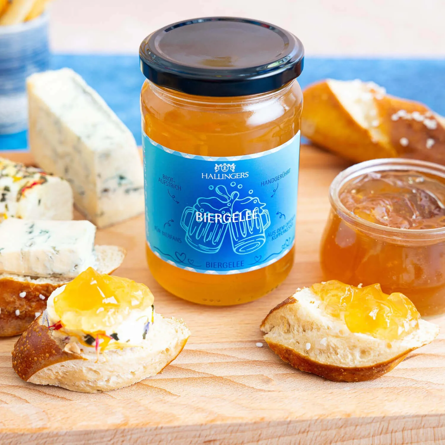 Bier als Feststoff - der etwas andere Brotaufstrich! Mit feinherbem Hopfengeschmack!