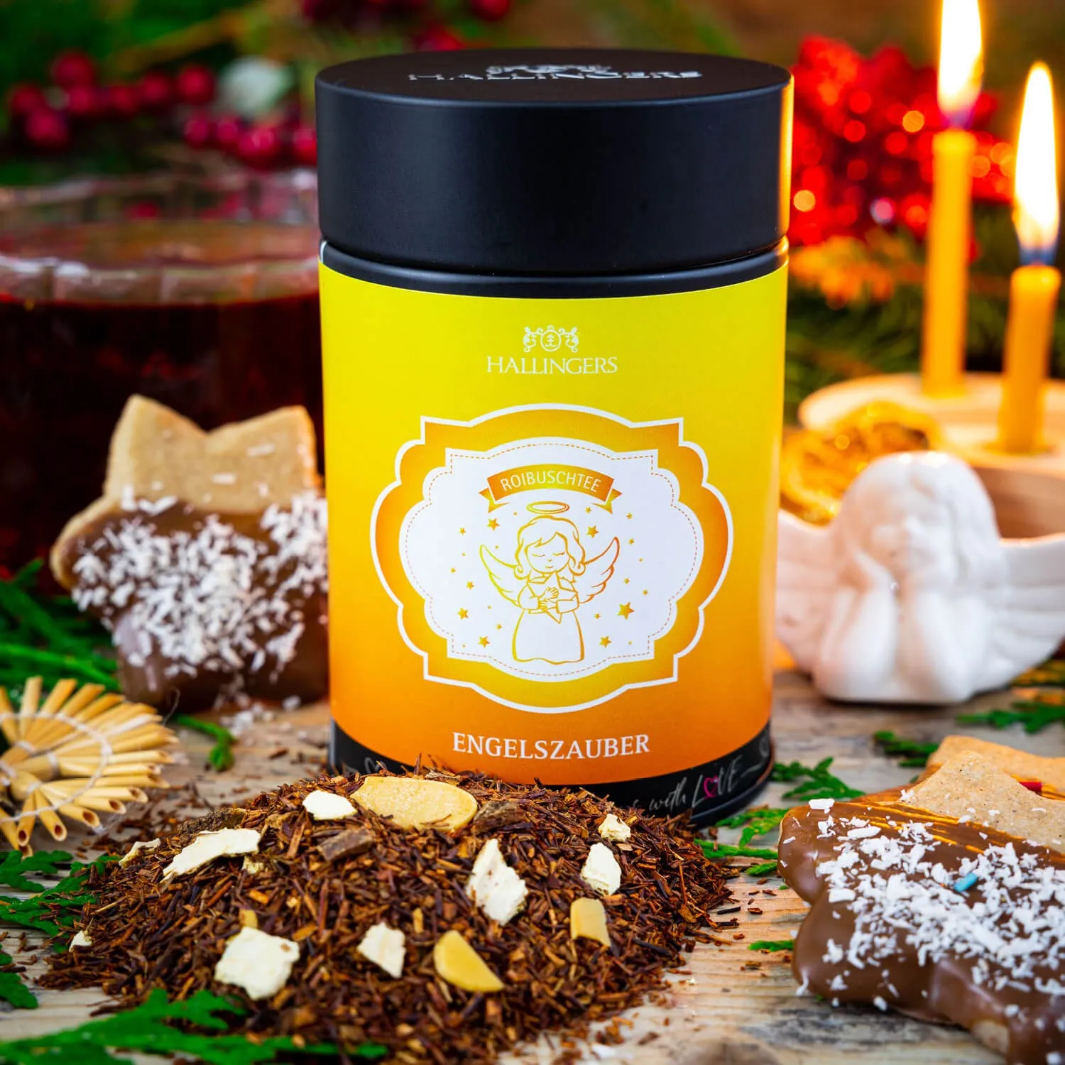 Ein Hochgenuss für alle Sinne! Dieser exzellente Roibuschtee ist eine geschmackvolle Komposition mit erlesenen Früchten, edlen Gewürzen und Nüssen.