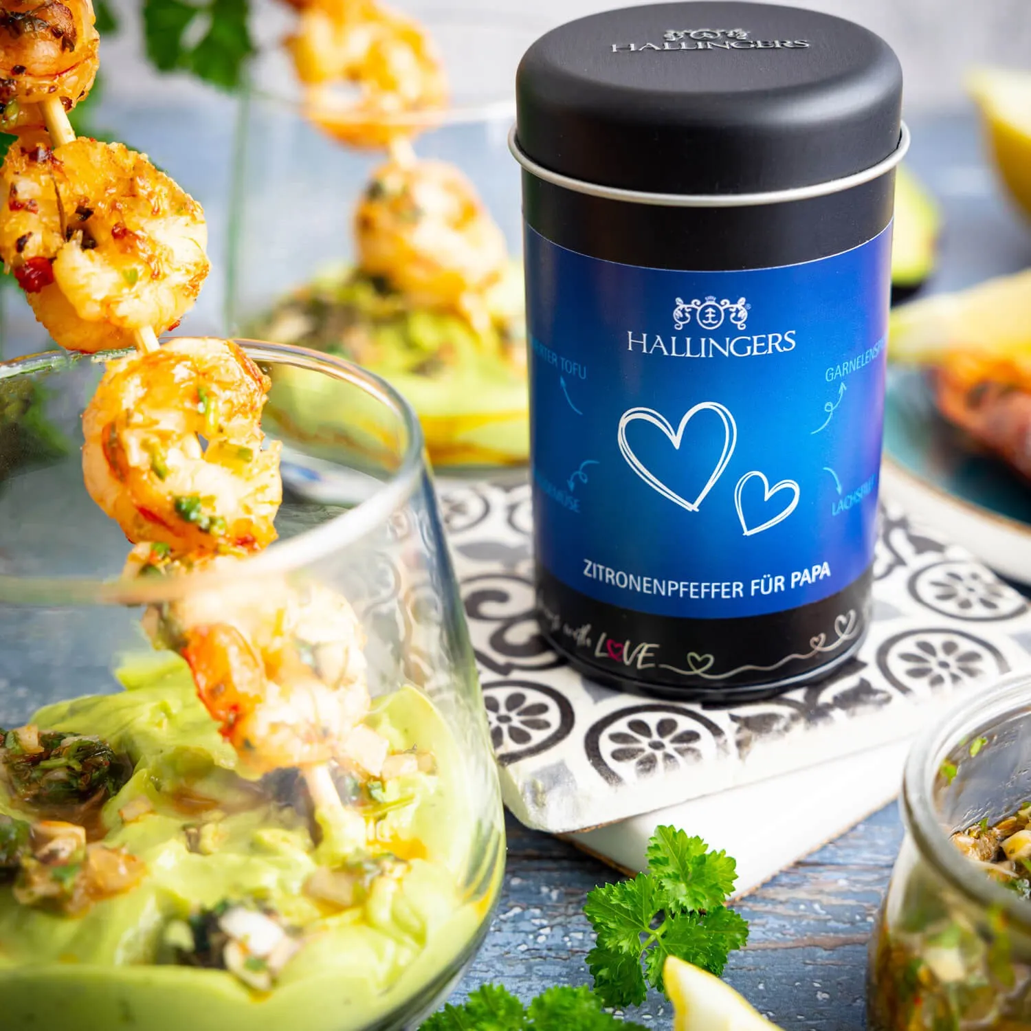 Feinster Gourmet-Pfeffer von Hallingers - in der edlen Aromadose, luftdicht verschlossen und lange haltbar.