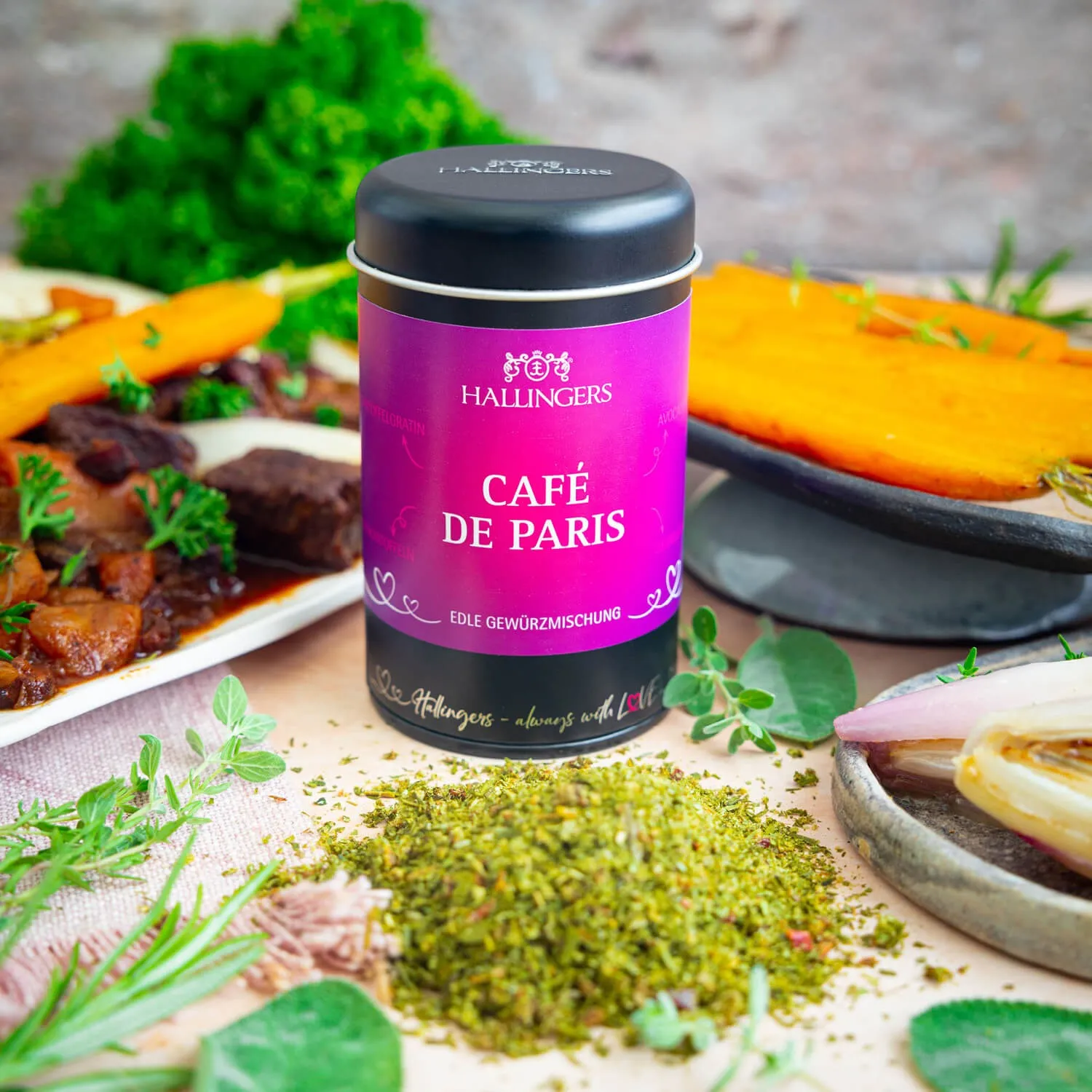 Feinste Gourmet-Gewürzmischung von Hallingers - in der edlen Aromadose mit Streueinsatz, luftdicht verschlossen und lange haltbar.