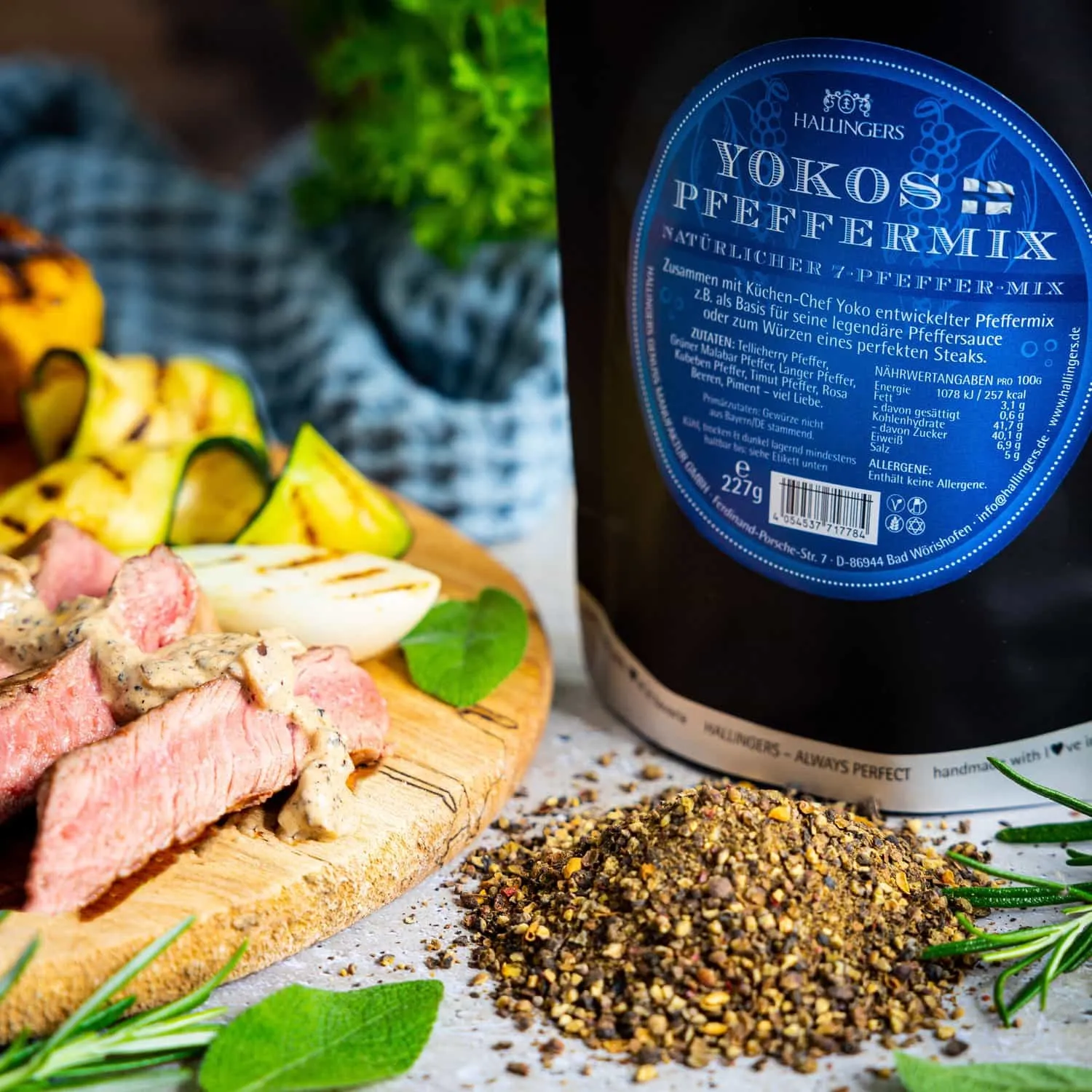 Feinste Gourmet-Gewürzmischung zu Weihnachten von Hallingers - in der edlen Aromadose luftdicht lange haltbar