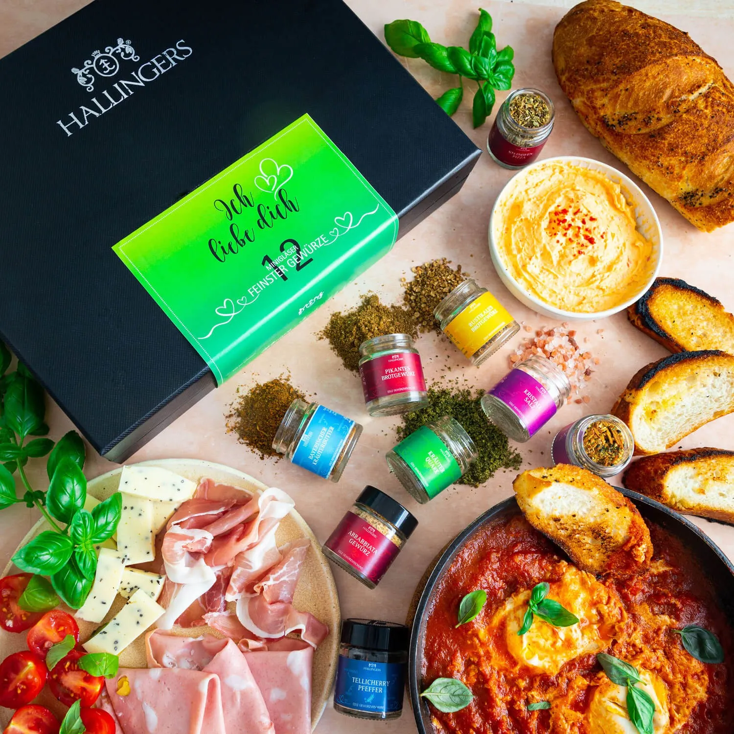 Hallingers bietet: Naturbelassene Gourmet-Gewürze, exotische Premiumgewürze, Kräuter, handgemachte Gewürzmischungen und Spezialgewürze.