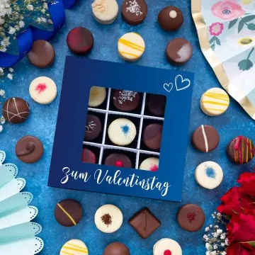 Zum Valentinstag - blue L (Pralinen-Mix)